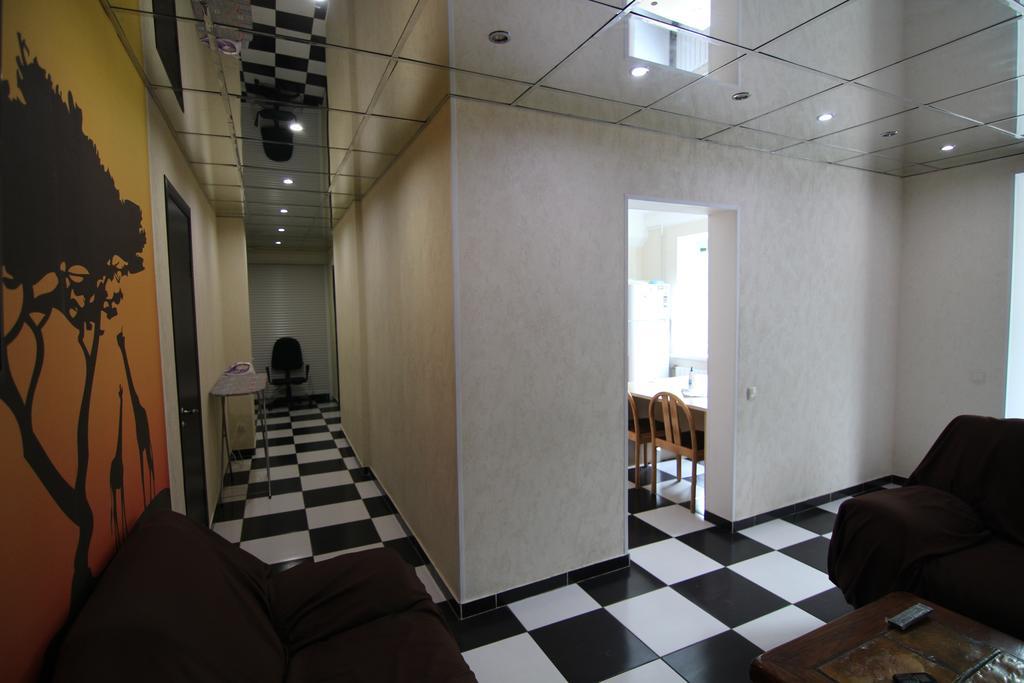 Apartment On Zoolohichna Street 12/15 基輔 外观 照片